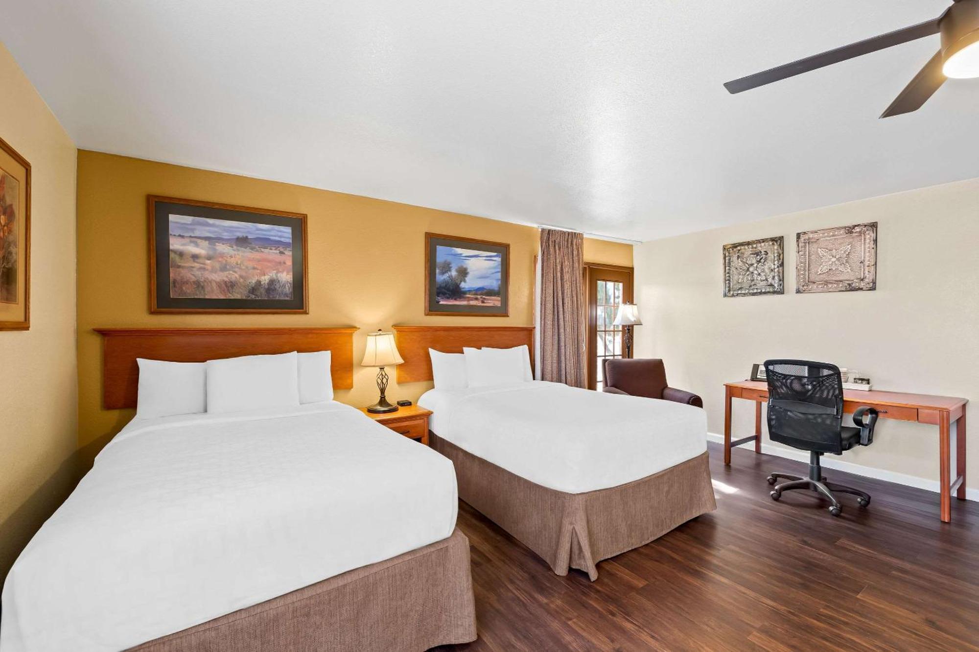 סיירה ויסטה Clarion Inn מראה חיצוני תמונה