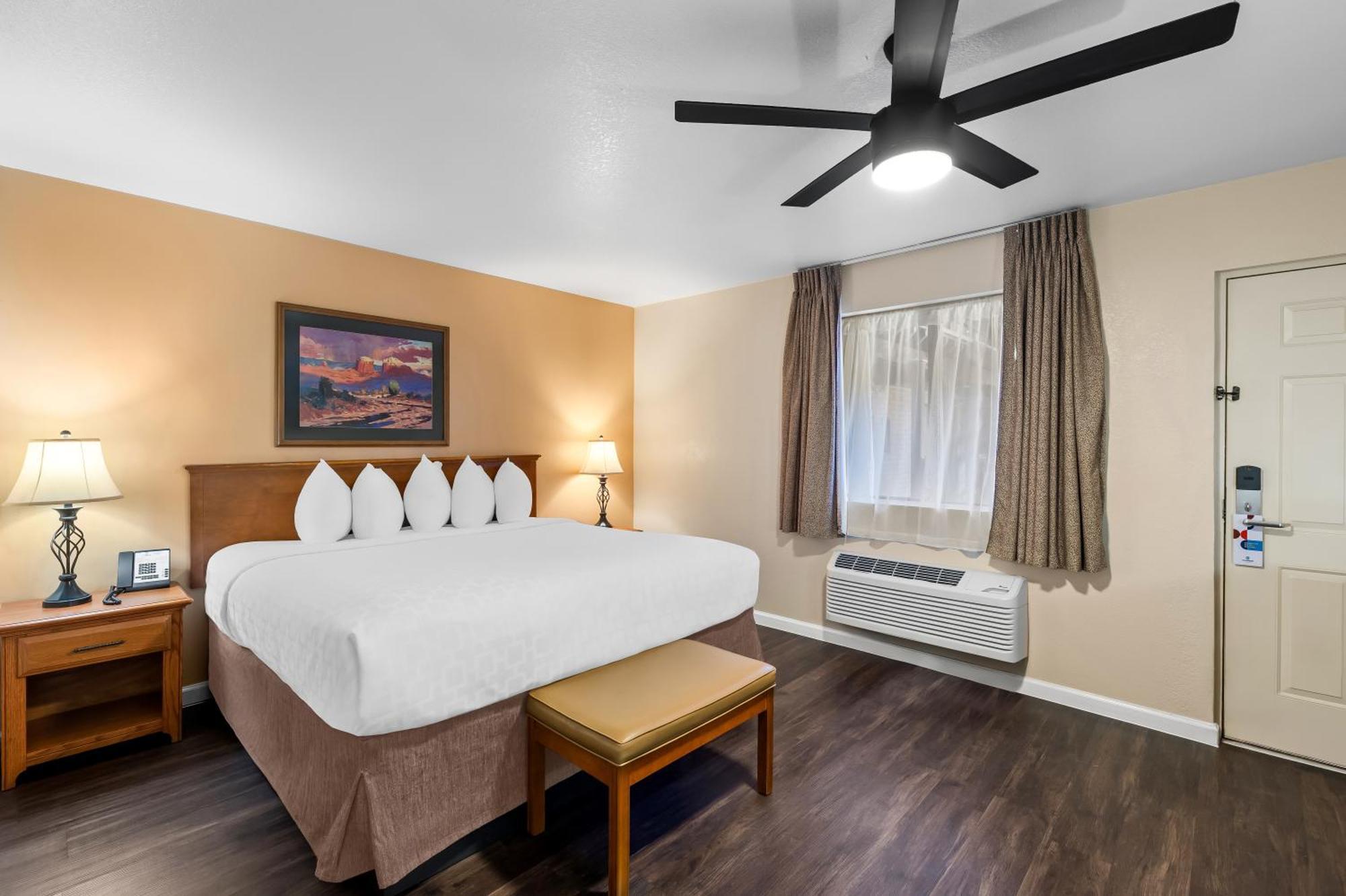 סיירה ויסטה Clarion Inn מראה חיצוני תמונה